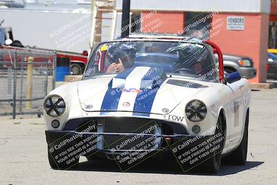 media/May-07-2022-Cobra Owners Club of America (Sat) [[e681d2ddb7]]/Around the Pits/